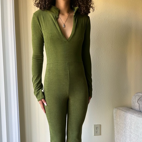 Fitted bodysuit - Picture 2 of 4